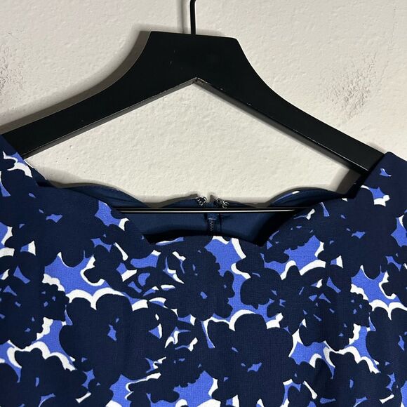 Talbots Floral Print Crepe Shift Dress Size 8 - Picture 7 of 14